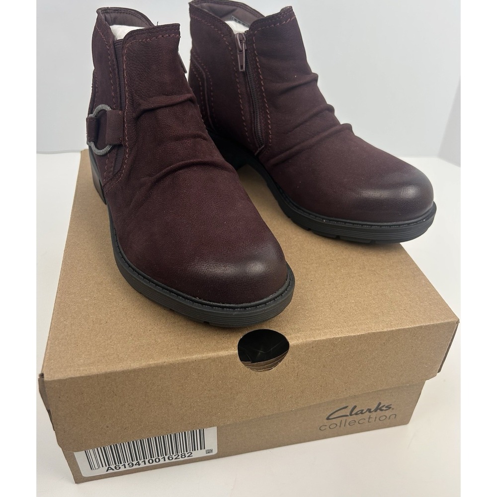 NWB total comfort Clarks Collection Hearth Faye Burgandy Nubuck‎ size 7